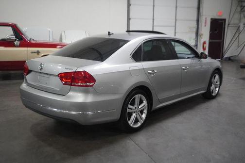 2014 Volkswagen Passat 2.0L TDI DSG SEL Premium