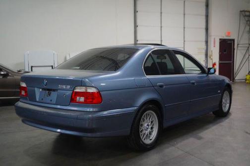 2002 BMW 525 525i Premium Pkg.