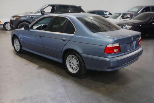 2002 BMW 525 525i Premium Pkg.