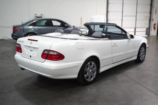 2002 Mercedes-Benz CLK-Class 320 Cabriolet