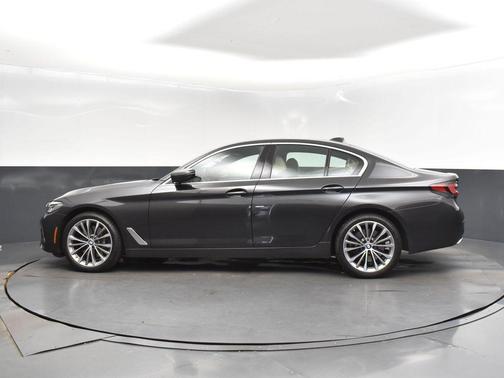 Dark Graphite Metallic 2022 BMW 540 i