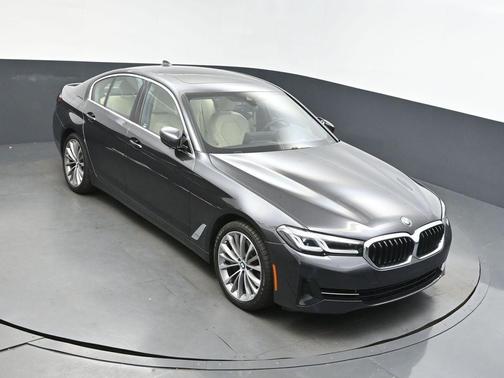 Dark Graphite Metallic 2022 BMW 540 i