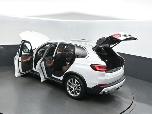 2022 BMW X5 PHEV xDrive45e