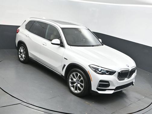 2022 BMW X5 PHEV xDrive45e