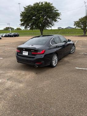 2023 BMW 330 i xDrive