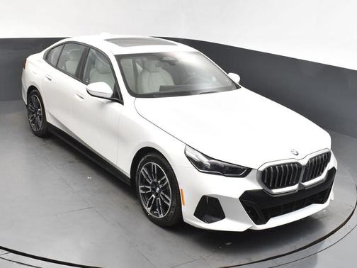 2025 BMW 530 i