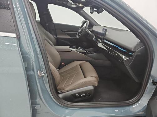 2024 BMW 530 i