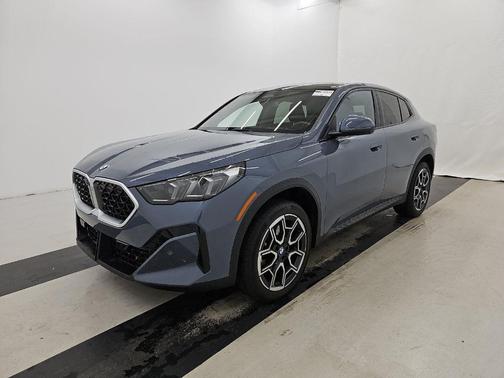 2025 BMW X2 xDrive28i