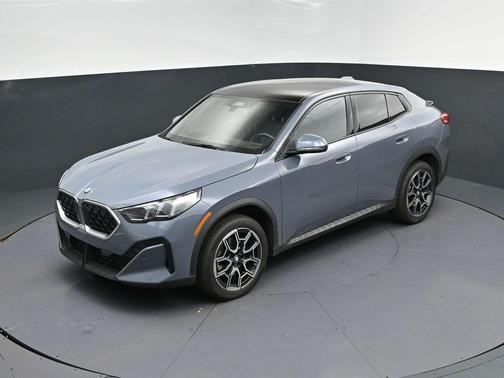 2025 BMW X2 xDrive28i