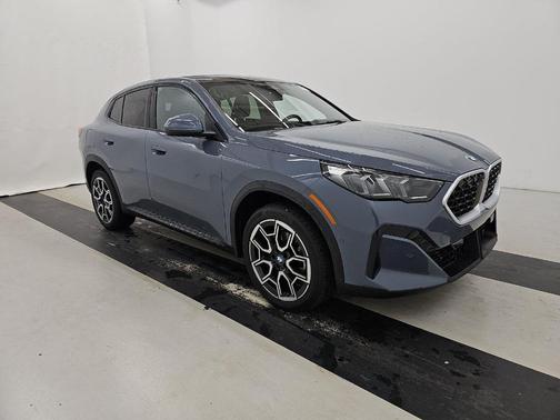 2025 BMW X2 xDrive28i