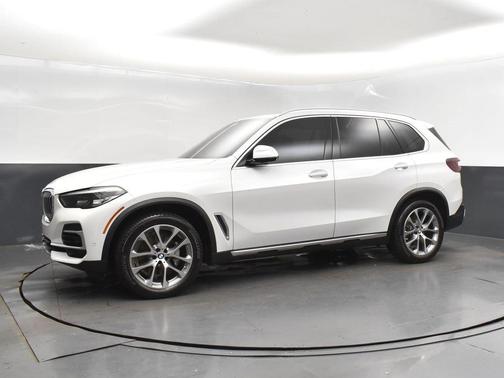 2023 BMW X5 sDrive40i