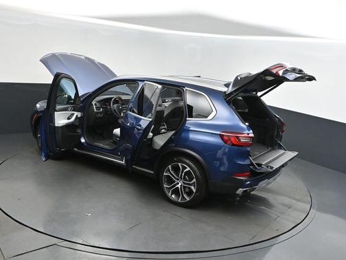 2023 BMW X5 sDrive40i