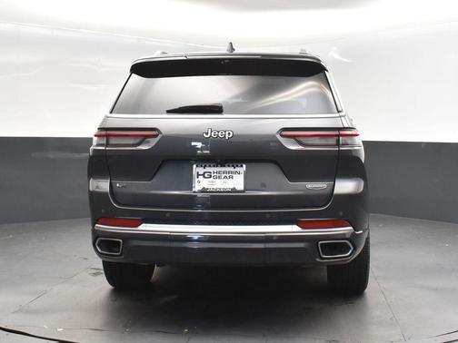 2022 Jeep Grand Cherokee L Summit