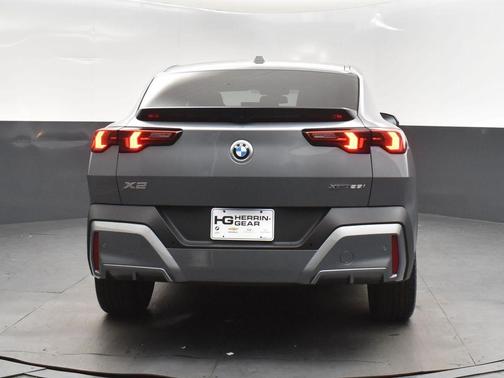 2025 BMW X2 xDrive28i