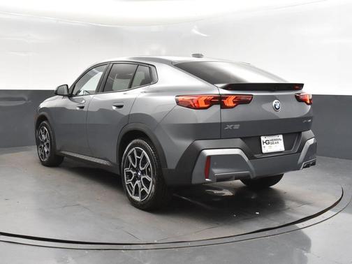 2025 BMW X2 xDrive28i