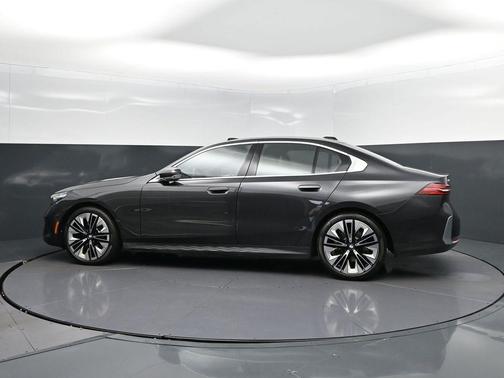 2024 BMW 530 i xDrive