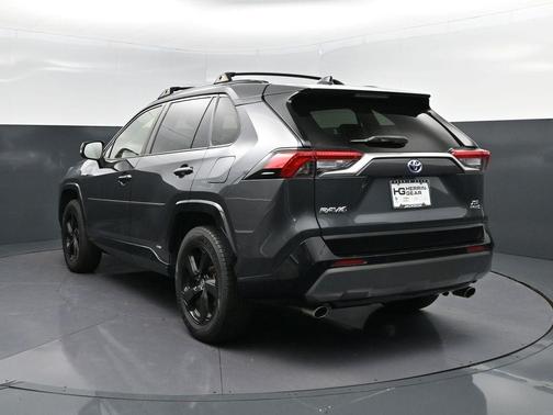 2019 Toyota RAV4 Hybrid XSE