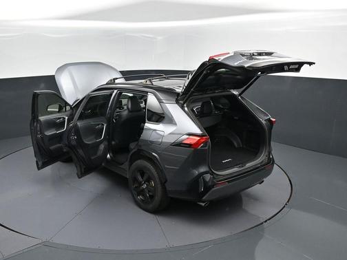 2019 Toyota RAV4 Hybrid XSE