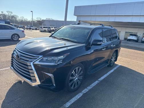 2021 Lexus LX 570 Two-Row