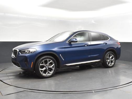 2024 BMW X4 xDrive30i