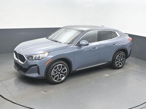 2025 BMW X2 xDrive28i