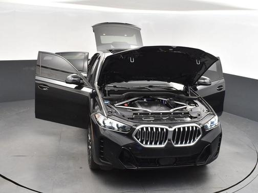 2024 BMW X6 xDrive40i