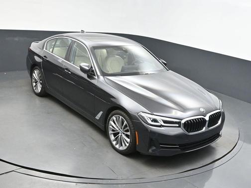 2022 BMW 540 i