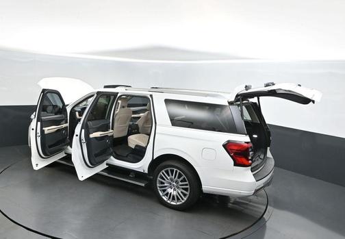 2022 Ford Expedition Max Platinum