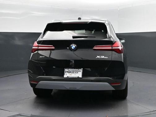 Black Sapphire Metallic 2026 BMW X3 30 xDrive