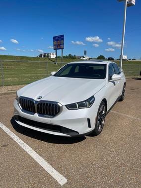 2024 BMW 530 i
