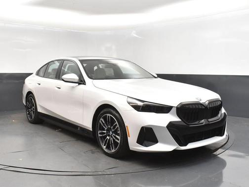 2026 BMW 550e xDrive