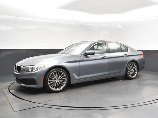 2019 BMW 540 i