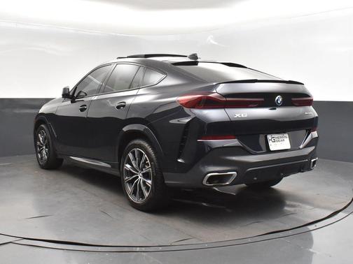 2022 BMW X6 xDrive40i