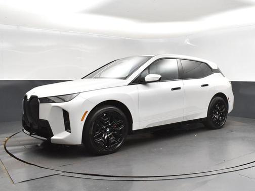 2026 BMW iX xDrive60