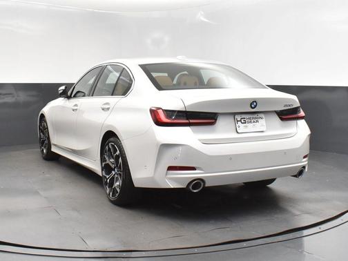 2025 BMW 330 i
