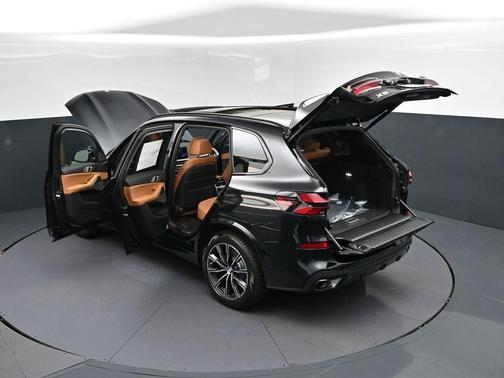 Black Sapphire Metallic 2026 BMW X5 sDrive40i