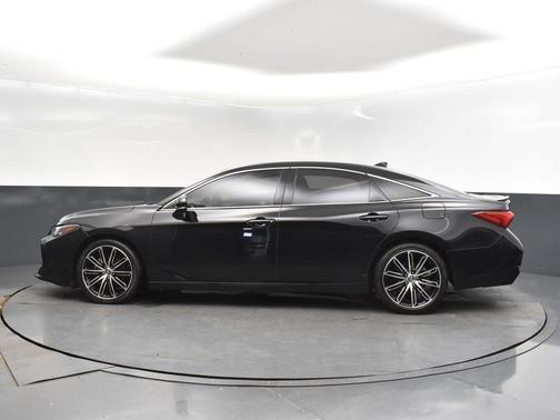 2019 Toyota Avalon XLE Touring