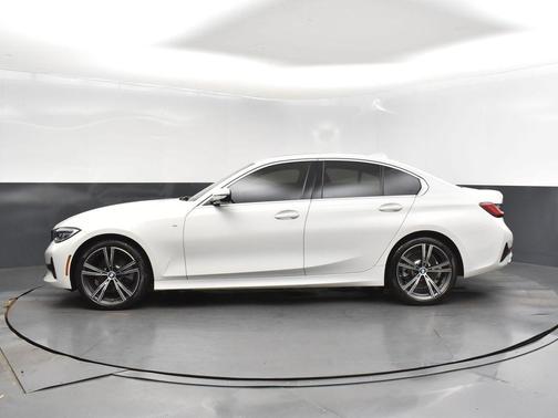 2021 BMW 330 i xDrive