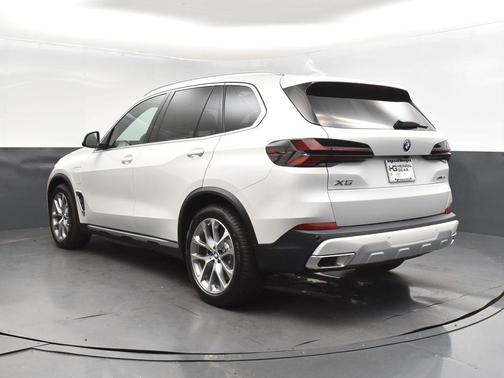 2026 BMW X5 PHEV xDrive50e