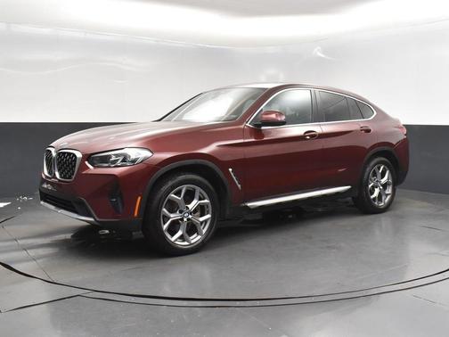 2025 BMW X4 xDrive30i