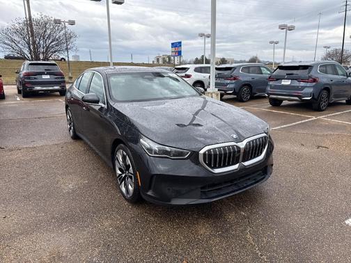 2025 BMW 530 i xDrive