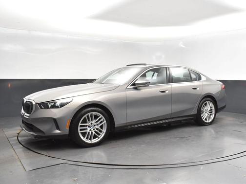 2024 BMW 530 i