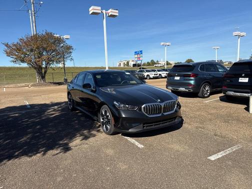 2025 BMW 530 i
