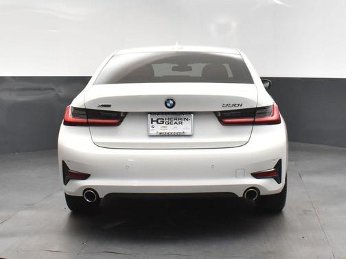 2021 BMW 330 i xDrive