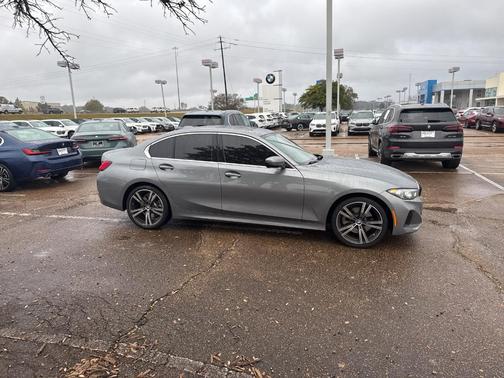 2023 BMW 330 i