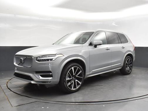 2024 Volvo XC90 B6 Plus Bright Theme 7-Seater