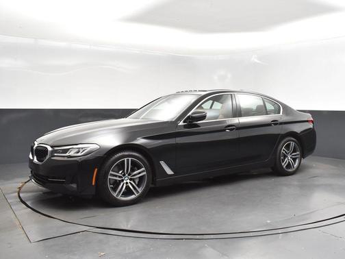 2023 BMW 530 i