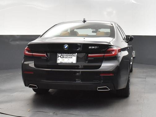 2023 BMW 530 i