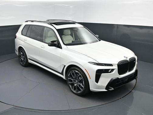 2026 BMW X7 M60i
