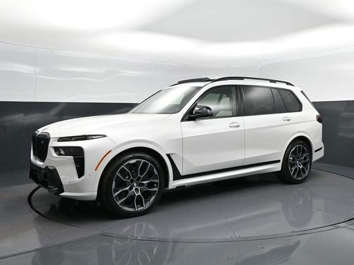 2026 BMW X7 M60i